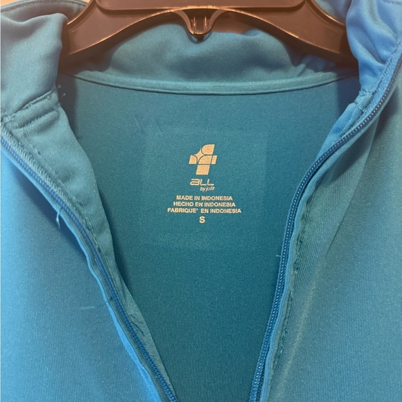 4 All by Jofit Long-Sleeved, 1/4 Zip Mock Pullover - Size Small - Picture 3 of 5